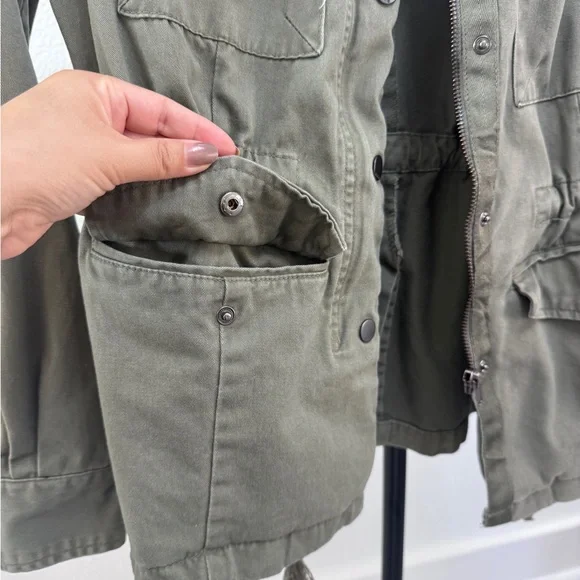 ANA Olive Green Utility Jacket with Drawstring Waist. Size S - Picture 6 of 6